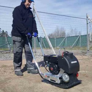 FORWARD PLATE COMPATOR